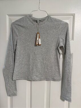 SKIMS Women's Long-Sleeve Heather Gray Crewneck Top